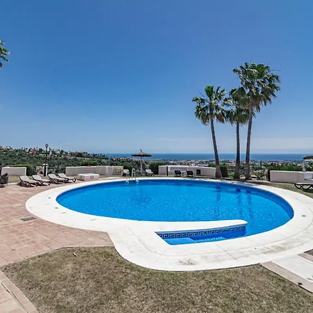 Lag - Spacious 3br Townhouse With Private Jacuzzi בית נופש מארבלה