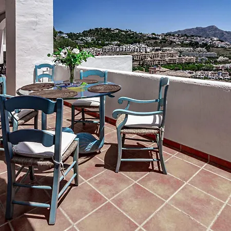Lag - Spacious 3br Townhouse With Private Jacuzzi מארבלה