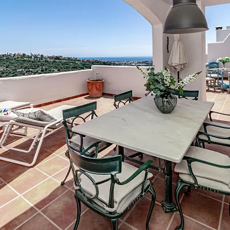 Lag - Spacious 3br Townhouse With Private Jacuzzi בית נופש