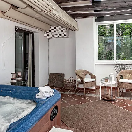 בית נופש Lag - Spacious 3br Townhouse With Private Jacuzzi