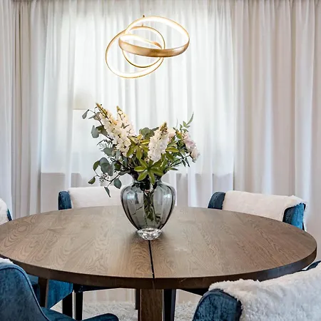 בית נופש Lag - Spacious 3br Townhouse With Private Jacuzzi מארבלה