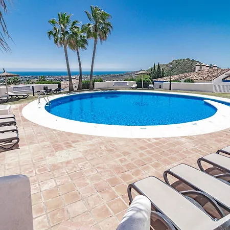 Lag - Spacious 3br Townhouse With Private Jacuzzi Holiday home Marbella